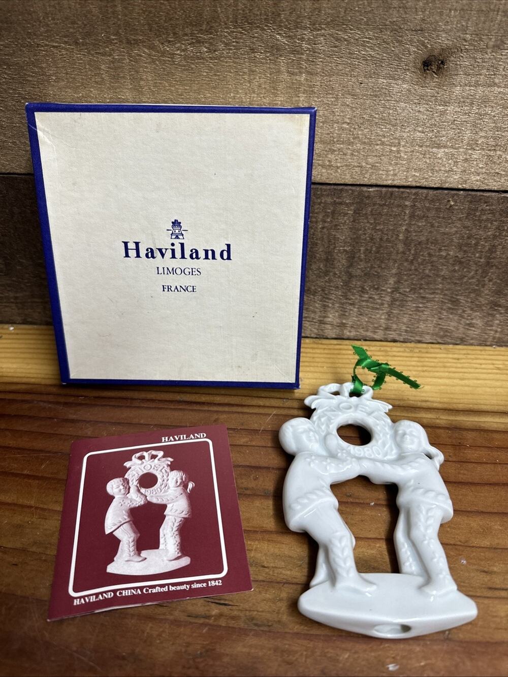 Haviland Limoges France 1980 Christmas Ornament Children Noel Wreath In BOX
